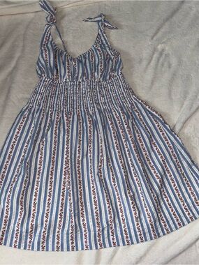 New Kacey Lee Blue & White Striped Floral Tie-Shoulder Dress